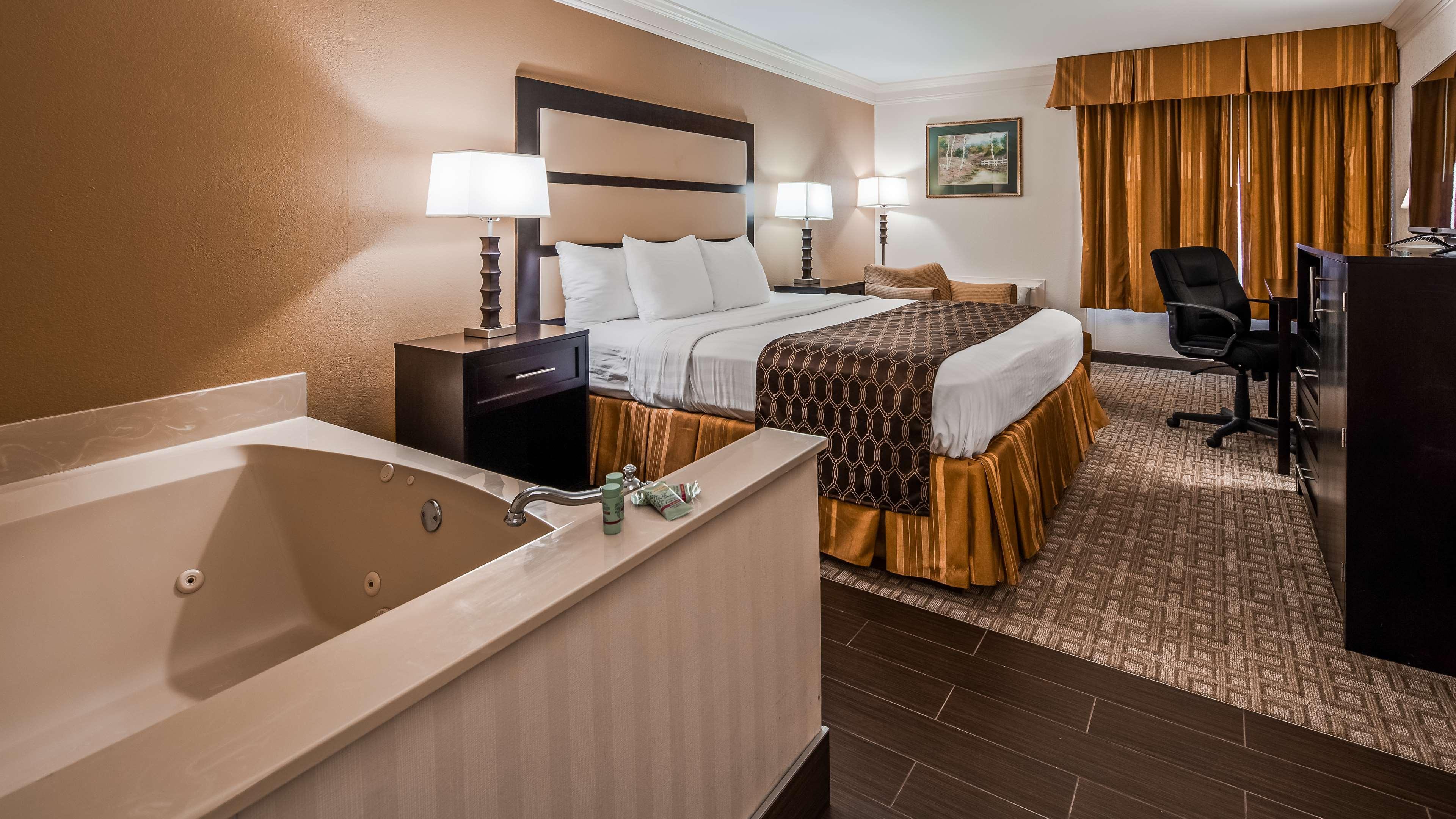 Best Western Riverside Inn Мейкон Екстер'єр фото