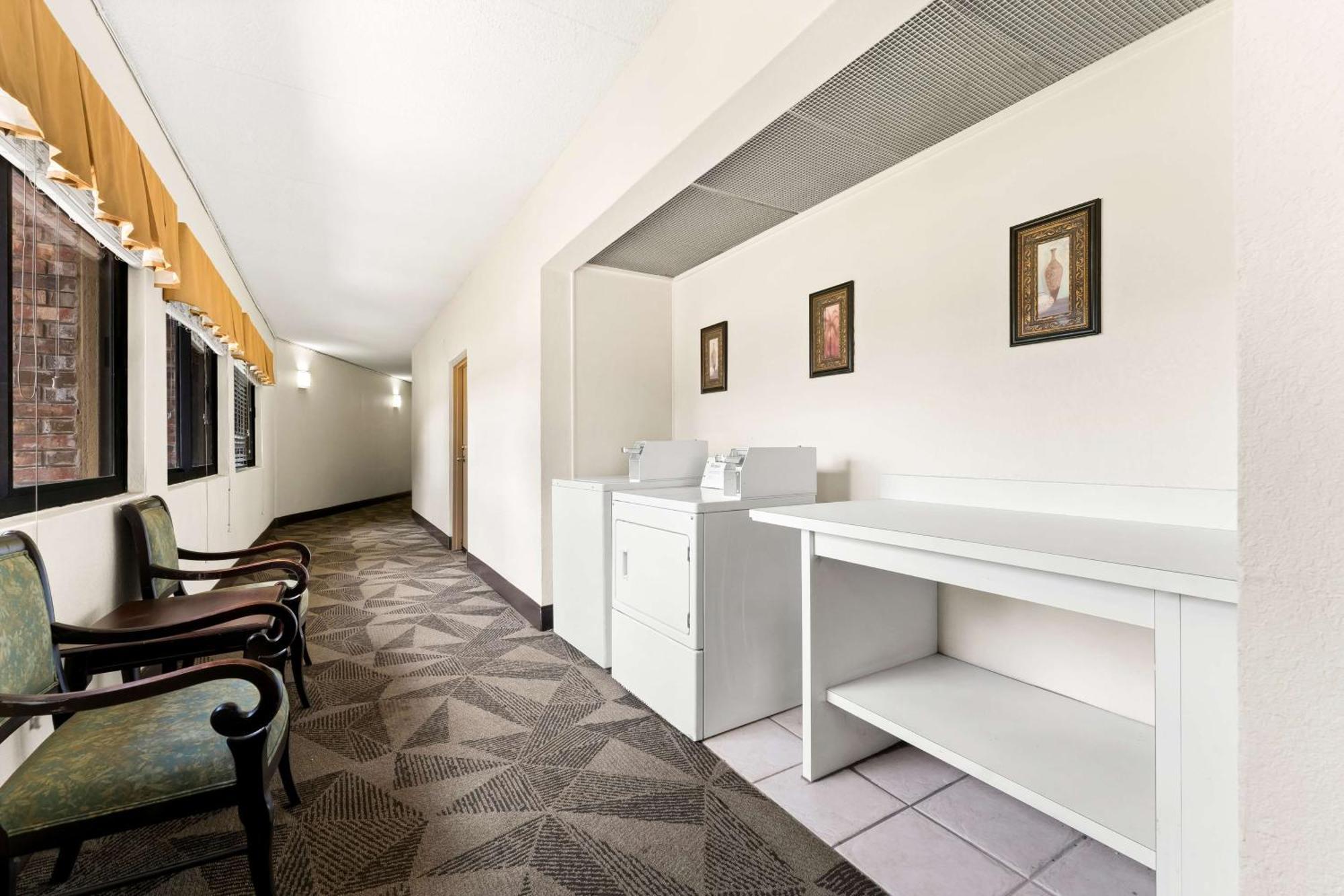 Best Western Riverside Inn Мейкон Екстер'єр фото