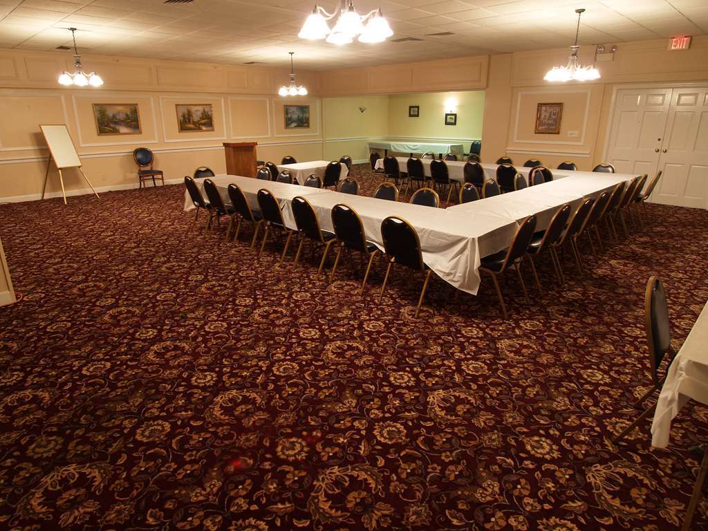 Best Western Riverside Inn Мейкон Зручності фото