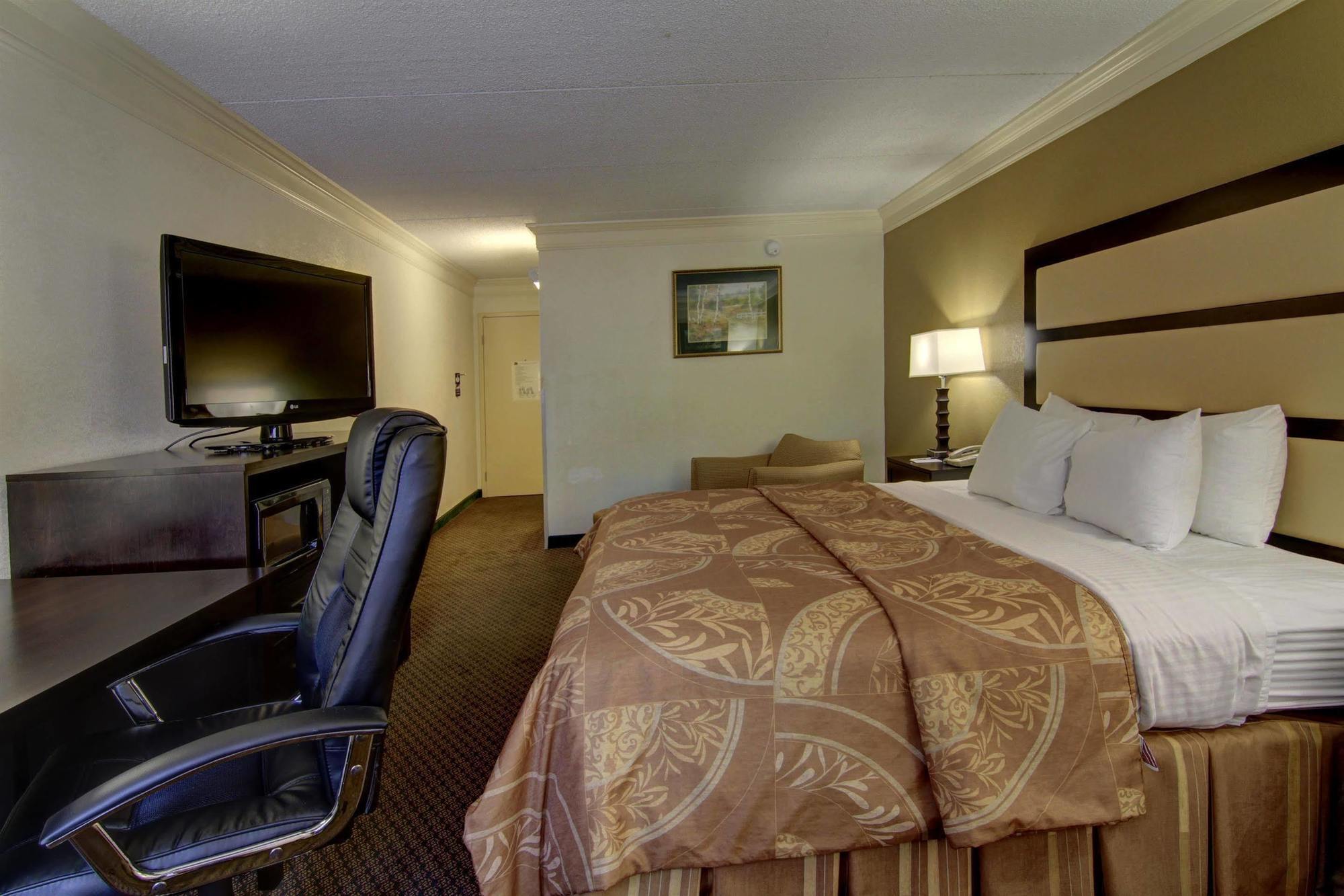 Best Western Riverside Inn Мейкон Екстер'єр фото